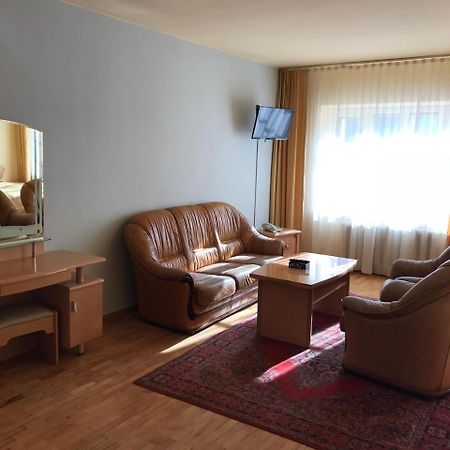 צ'אקאדזור Hotel Aliq מראה חיצוני תמונה