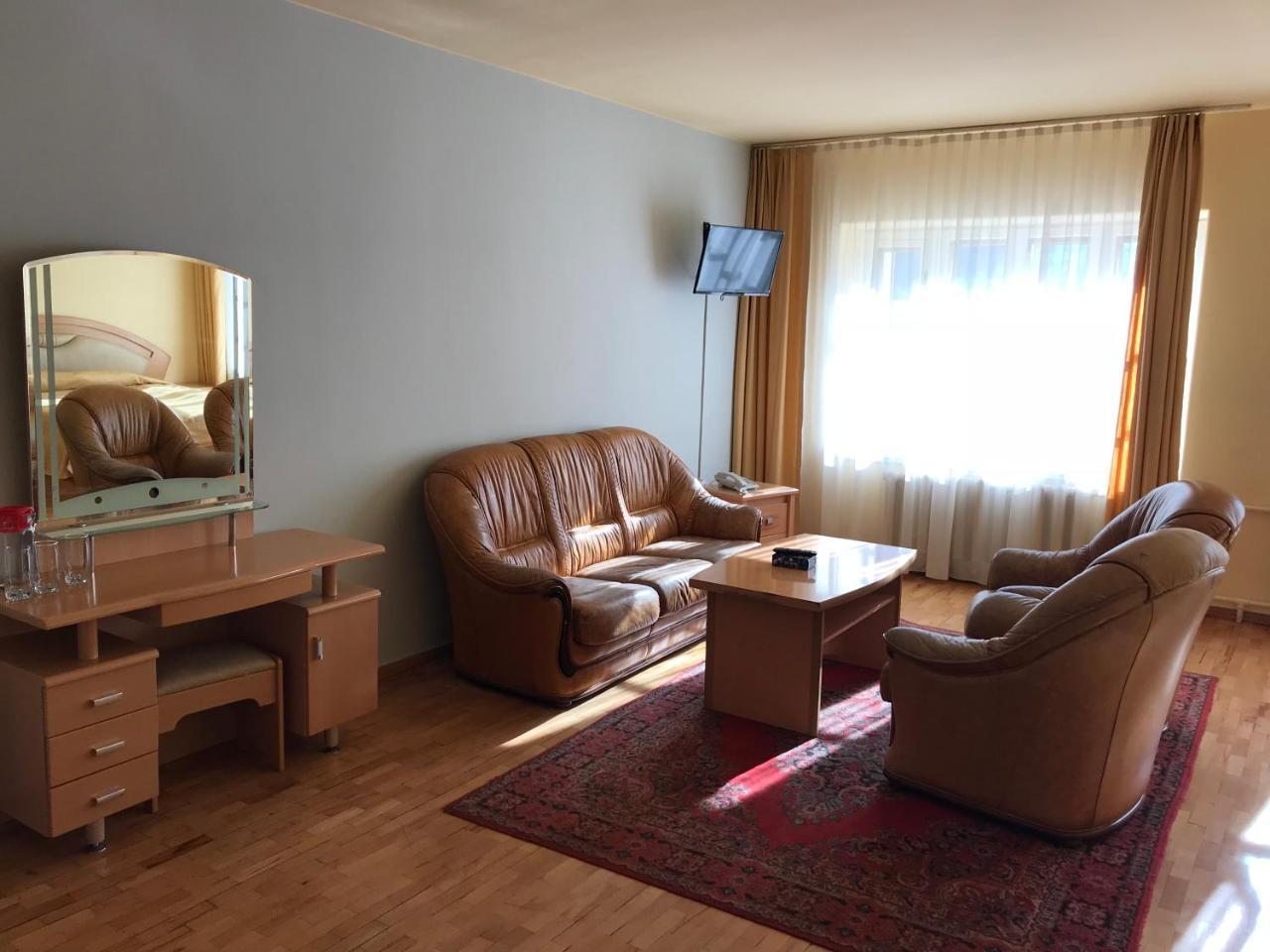 צ'אקאדזור Hotel Aliq מראה חיצוני תמונה
