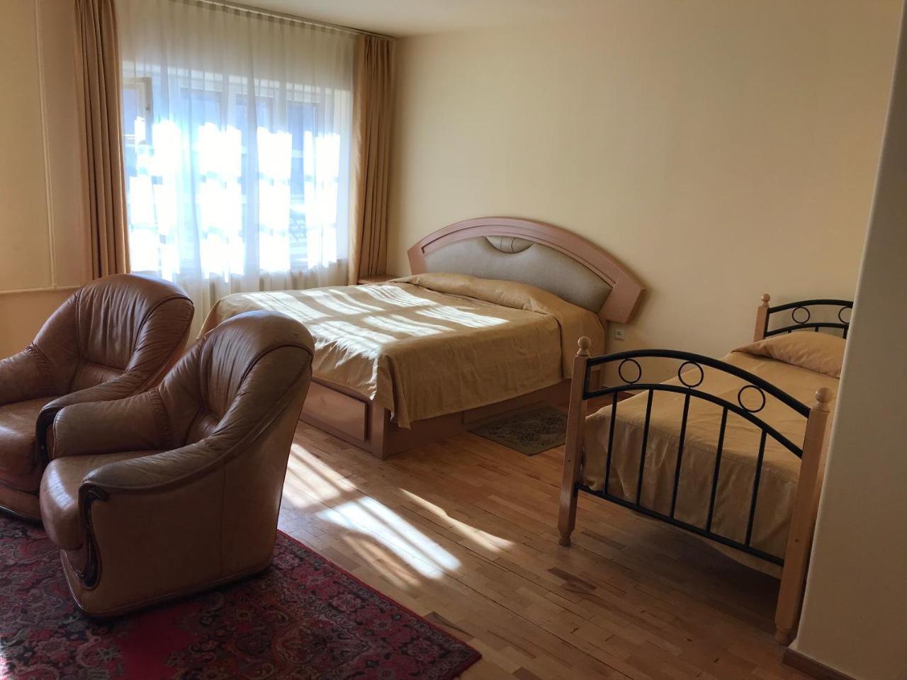 צ'אקאדזור Hotel Aliq מראה חיצוני תמונה